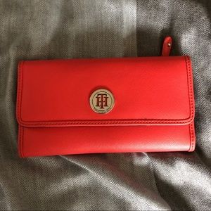 Tommy Hilfiger Red Leather Wallet